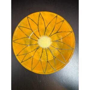 Signed Sherry Schuster Fused Glass Sunburst Dish, 1980 - Vintage Art Glass